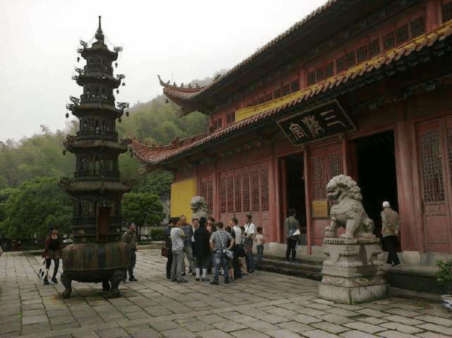 浙江旅游 走进江南最大的道观——黄大仙祖宫